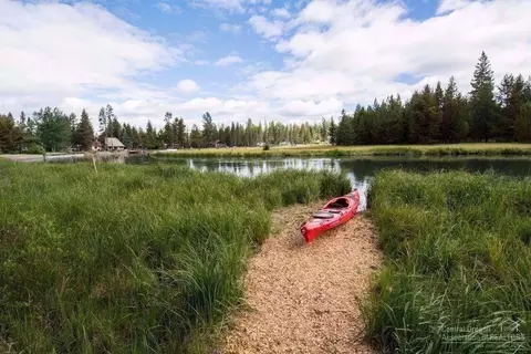 56470 Eclipse Dr, Bend, OR 97707 photo 1