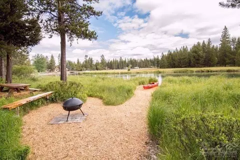 56470 Eclipse Dr, Bend, OR 97707 photo 21