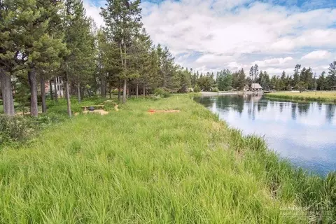 56470 Eclipse Dr, Bend, OR 97707 photo 23