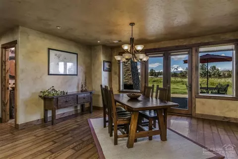 17544 Paladin Dr, Bend, OR 97701 photo 5