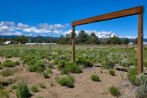 17544 Paladin Dr, Bend, OR 97701 photo 22