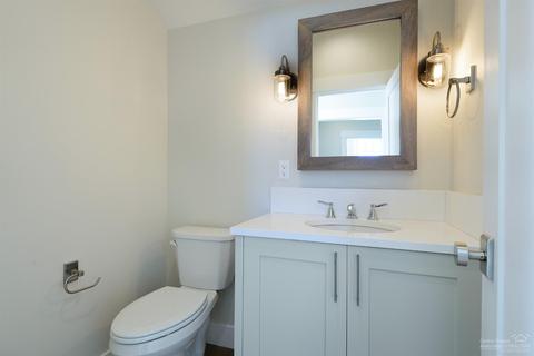 1727 NW Fields St, Bend, OR 97703 photo 16