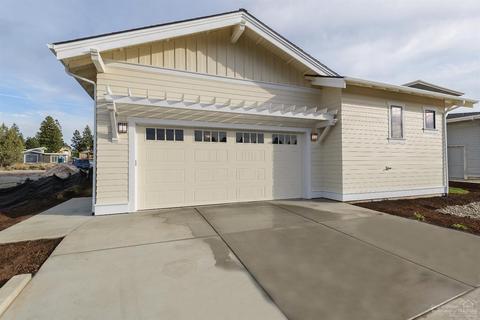 1727 NW Fields St, Bend, OR 97703 photo 23