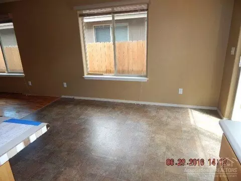 16437 Heath Dr, La Pine, OR 97739 photo 6