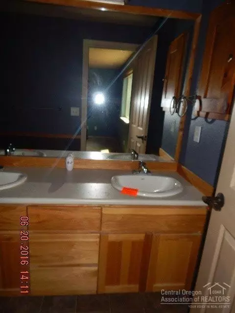 16437 Heath Dr, La Pine, OR 97739 photo 7