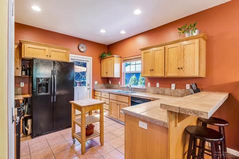 62741 Larkview Rd, Bend, OR 97701 photo 9