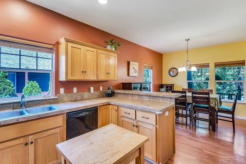 62741 Larkview Rd, Bend, OR 97701 photo 12