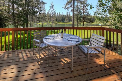 55872 Sharp Pl, Bend, OR 97707 photo 2