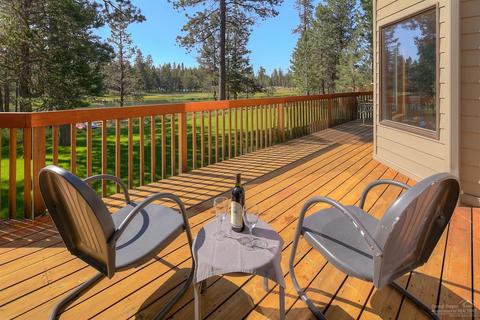 55872 Sharp Pl, Bend, OR 97707 photo 3