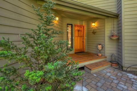 55872 Sharp Pl, Bend, OR 97707 photo 6