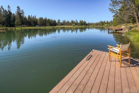 55872 Sharp Pl, Bend, OR 97707 photo 1