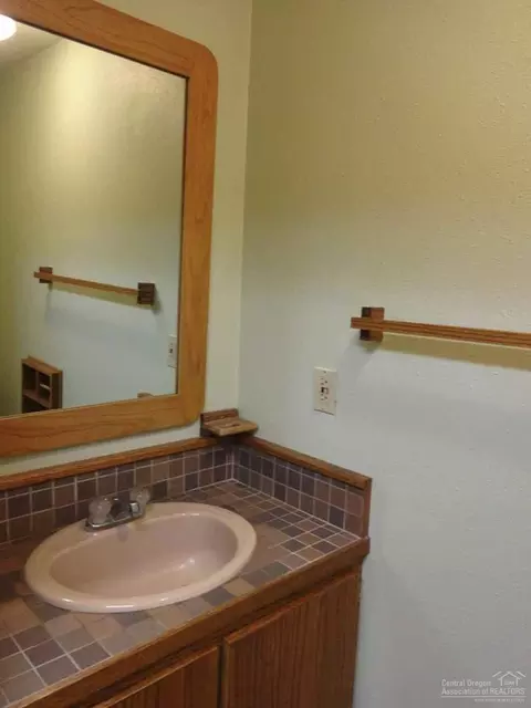 21072 Juniperhaven Ave, Bend, OR 97702 photo 16