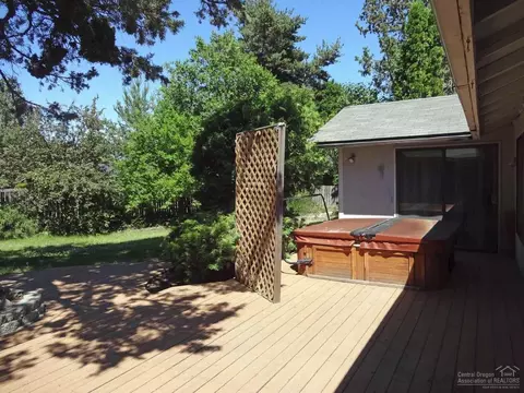 21072 Juniperhaven Ave, Bend, OR 97702 photo 20
