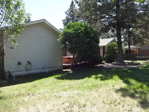21072 Juniperhaven Ave, Bend, OR 97702 photo 17