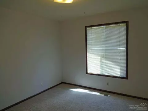 21072 Juniperhaven Ave, Bend, OR 97702 photo 10