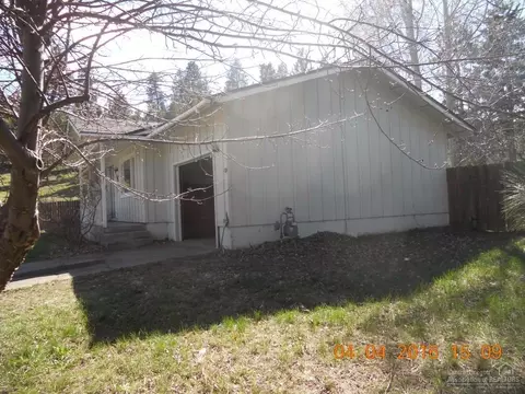 2129 NEdgewood St, Bend, OR 97701 photo 4