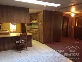 19906 Ashwood Dr, Bend, OR 97702 photo 6
