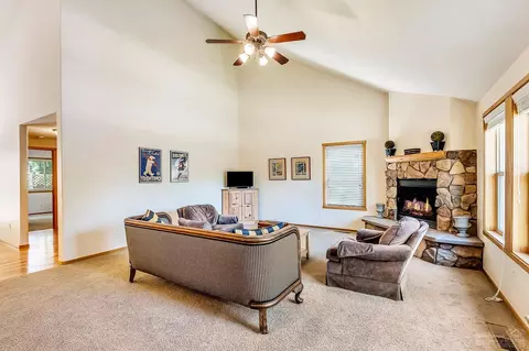 61332 Brianne Pl, Bend, OR 97702 photo 5