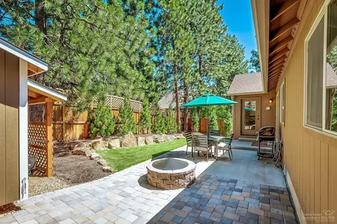 61332 Brianne Pl, Bend, OR 97702 photo 23
