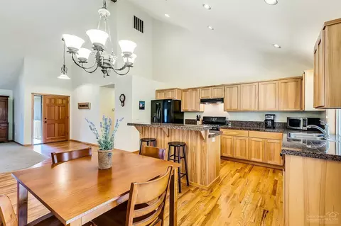 61332 Brianne Pl, Bend, OR 97702 photo 10