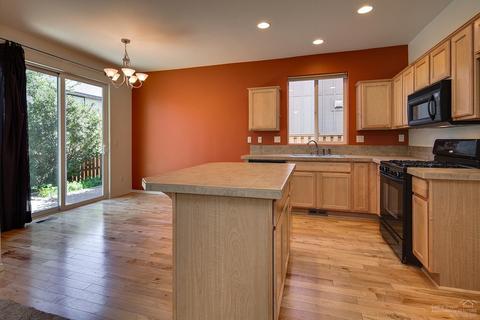 2789 NE Sedalia Loop, Bend, OR 97701 photo 7