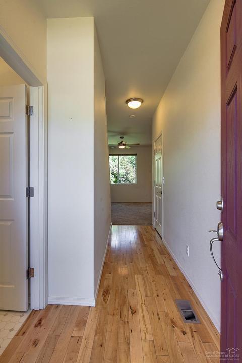 2789 NE Sedalia Loop, Bend, OR 97701 photo 3