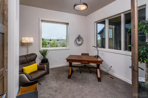 19172 Cartwright Ct, Bend, OR 97702 photo 8