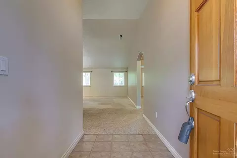19590 Greatwood Loop, Bend, OR 97702 photo 3
