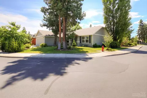 19590 Greatwood Loop, Bend, OR 97702 photo 22