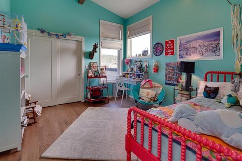 2464 NW Drouillard Ave, Bend, OR 97701 photo 19