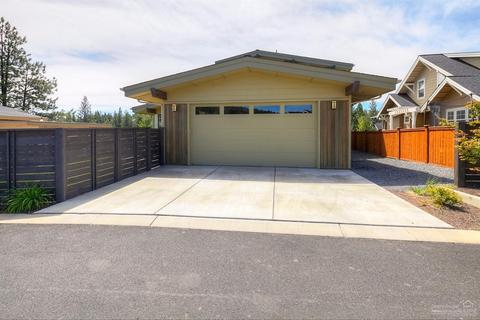 2464 NW Drouillard Ave, Bend, OR 97701 photo 25