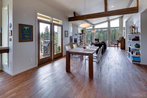2464 NW Drouillard Ave, Bend, OR 97701 photo 6