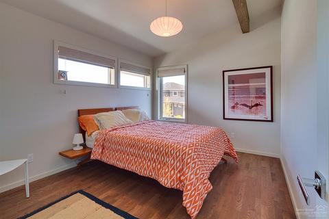 2464 NW Drouillard Ave, Bend, OR 97701 photo 18
