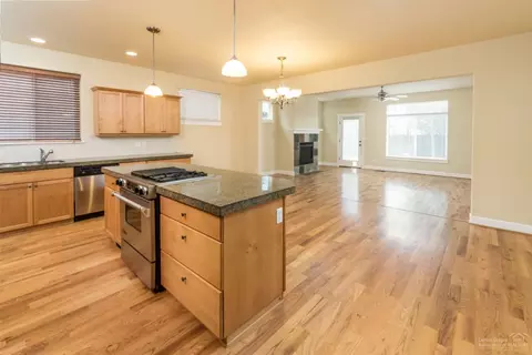 20362 Aberdeen Dr, Bend, OR 97702 photo 12