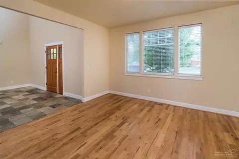 20362 Aberdeen Dr, Bend, OR 97702 photo 8