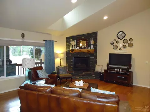 16975 Hermosa Rd, Bend, OR 97707 photo 15