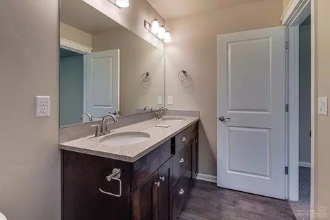 20835 Gateway Dr, Bend, OR 97702 photo 12