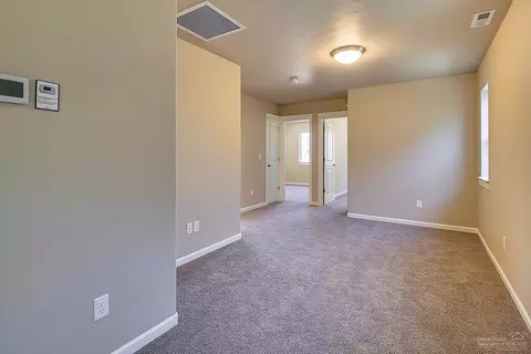 20835 Gateway Dr, Bend, OR 97702 photo 10