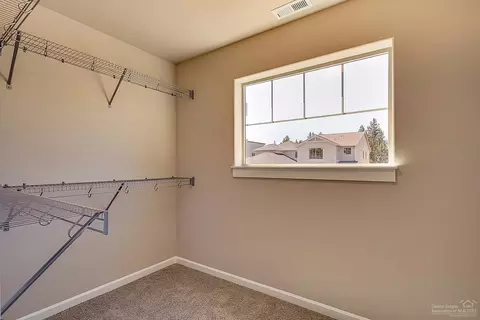 20835 Gateway Dr, Bend, OR 97702 photo 14