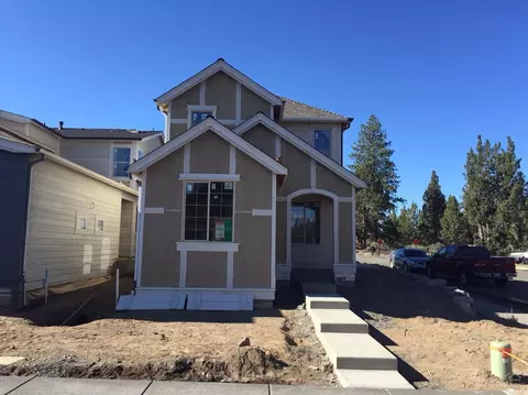 20835 Gateway Dr, Bend, OR 97702 photo 2