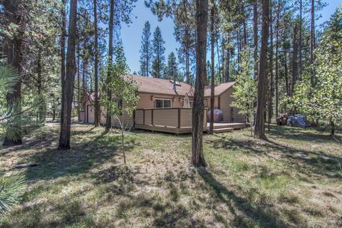 55669 Wagon Master Way, Bend, OR 97707 photo 3