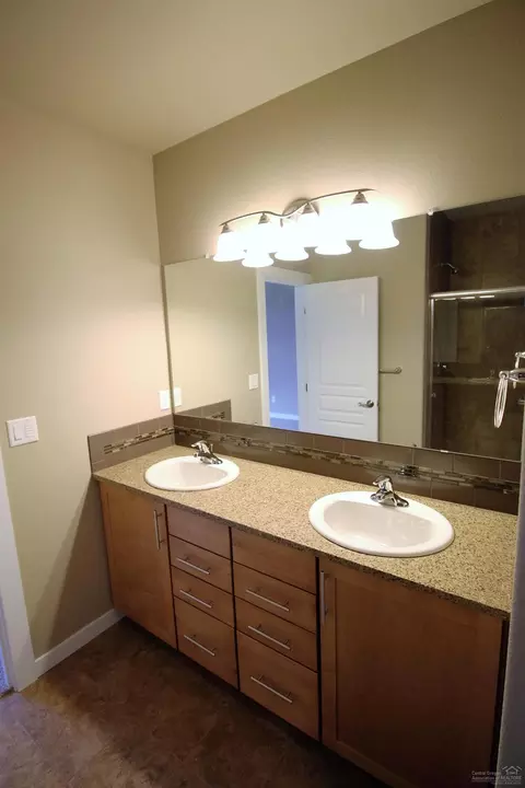 1851 NEllamae Pl, Bend, OR 97701 photo 13