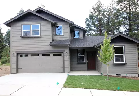 1851 NEllamae Pl, Bend, OR 97701 photo 1