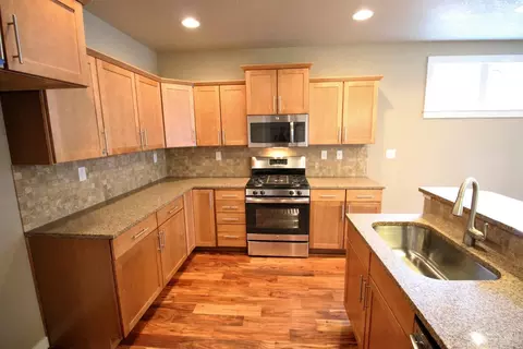 1851 NEllamae Pl, Bend, OR 97701 photo 8