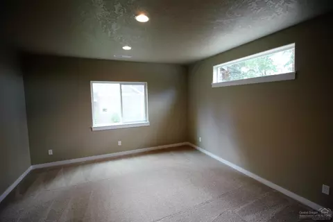 1851 NEllamae Pl, Bend, OR 97701 photo 11