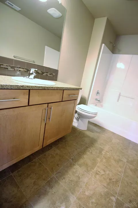 1851 NEllamae Pl, Bend, OR 97701 photo 15