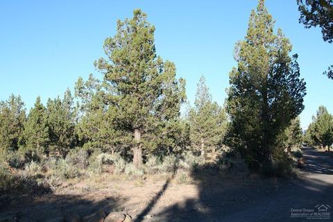 18433 Pinehurst Rd, Bend, OR 97703 photo 3