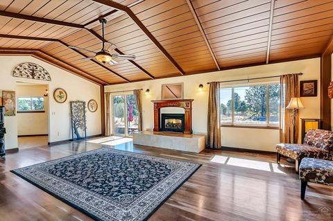 20980 Sunset Pl, Bend, OR 97701 photo 2