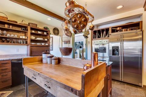 20980 Sunset Pl, Bend, OR 97701 photo 6