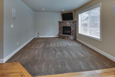 20297 Schaeffer Dr, Bend, OR 97703 photo 10